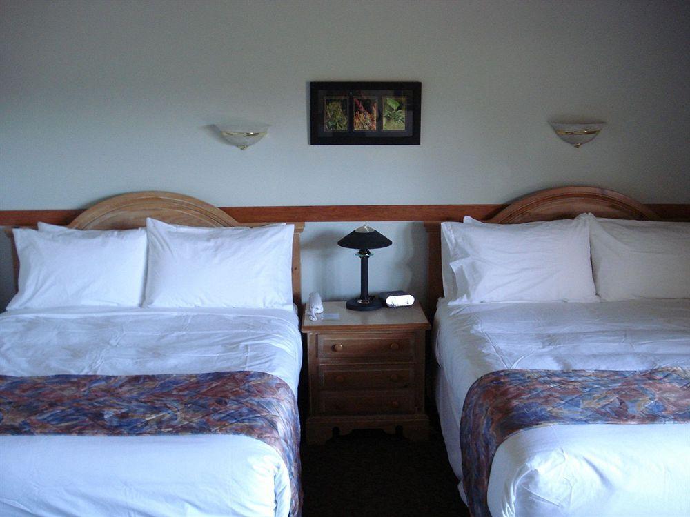 Harbour House Hotel Ganges Exterior photo