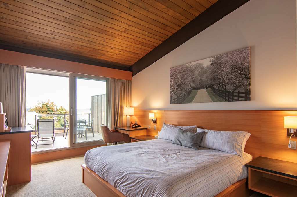 Harbour House Hotel Ganges Room photo